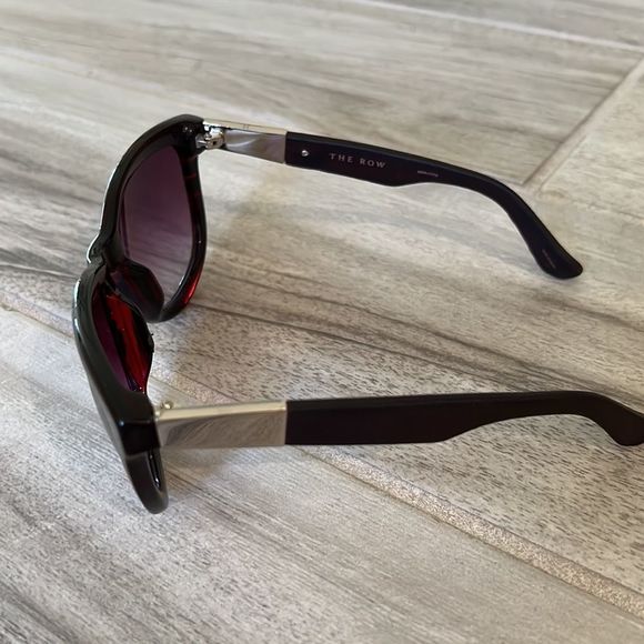 The Row by Linda Farrow Sunglasses With Leather Maroon Color with Silver - Picture 4 of 7